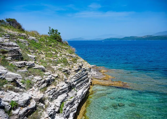 Agrili Sea View Lejlighed Kalámi