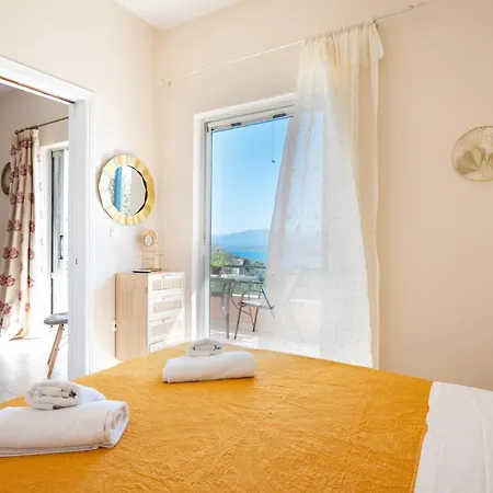 아파트 Agrili Sea View